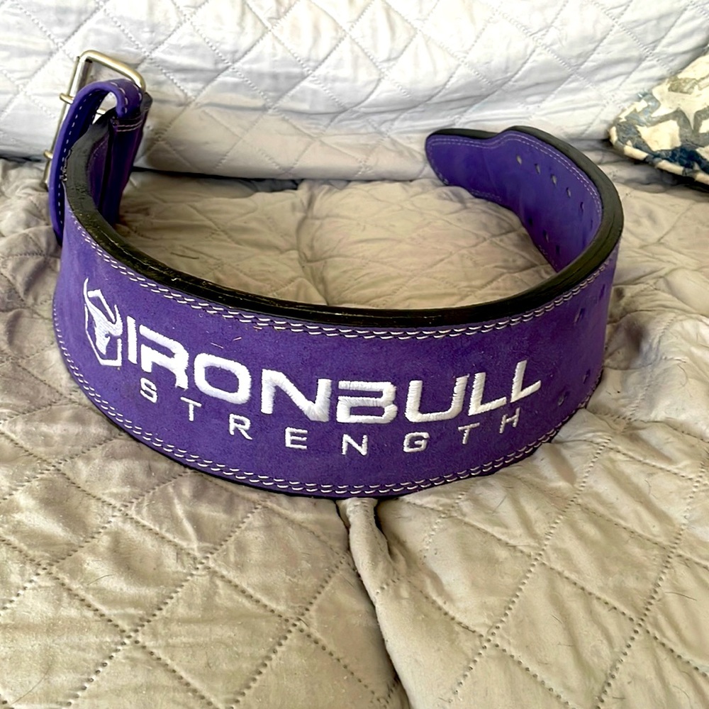 Women’s lifting belt